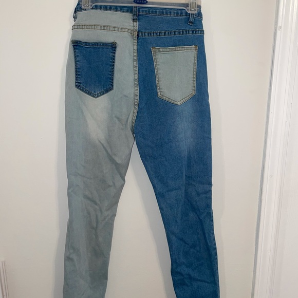 Jeans - Picture 3 of 3